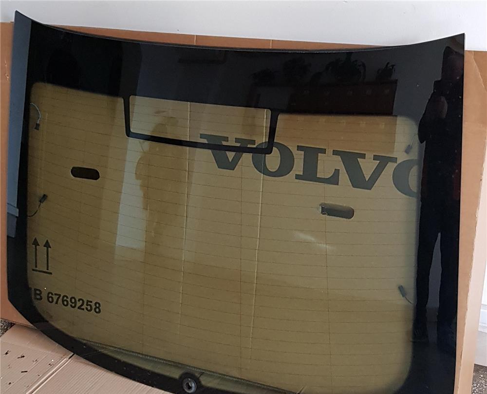 Luneta geam spate Skoda Superb 3v  2016-2019