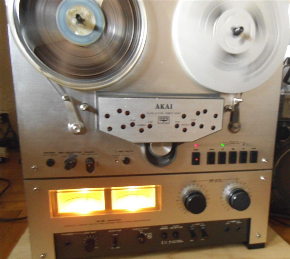 MAGNETOFON AKAI GX-266D Auto Reverse Direct Drive 6-Head Both Way Rec