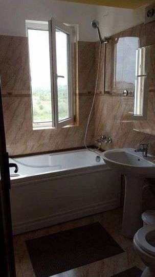 Mamaia Nord - 2 camere 73 mp, mobilat si utilat complet