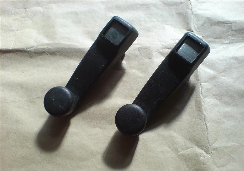 Manere, manivele deschidere geam Renault 12 Dacia 1300, 1310