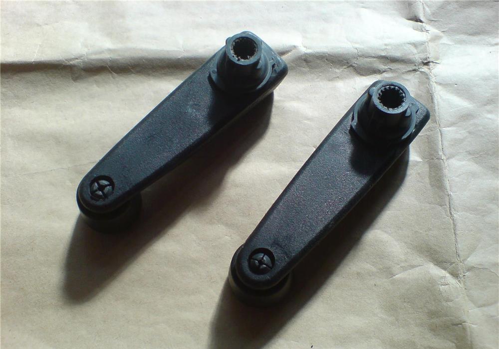 Manere, manivele deschidere geam Renault 12 Dacia 1300, 1310