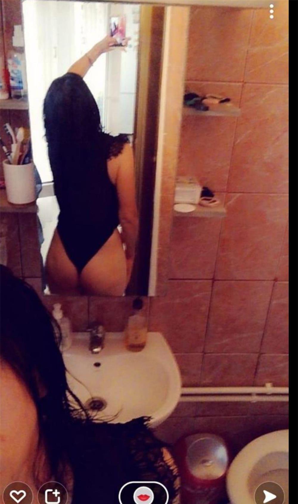 Maria matură și drăguță cu forme de invidiat !!