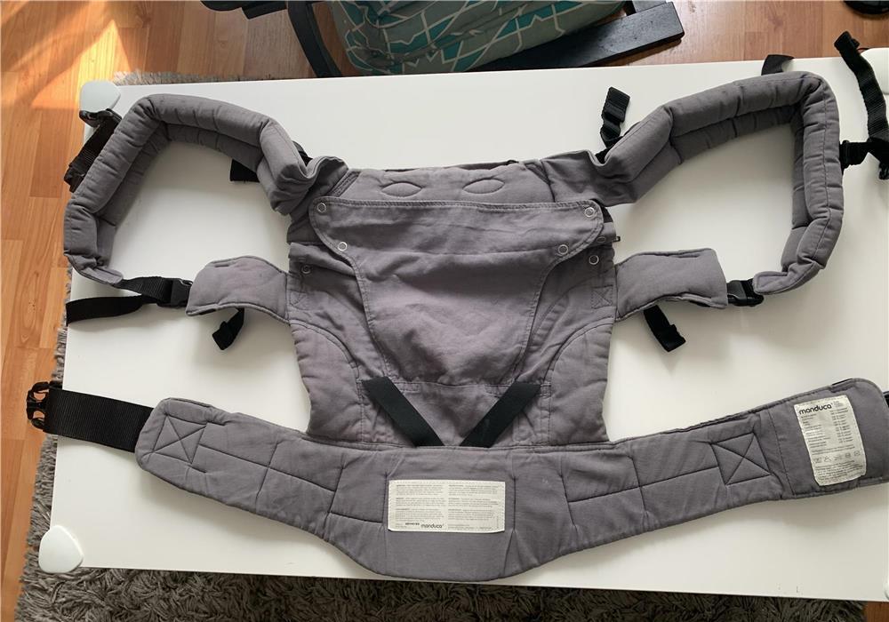 Marsupiu Manduca First baby carrier