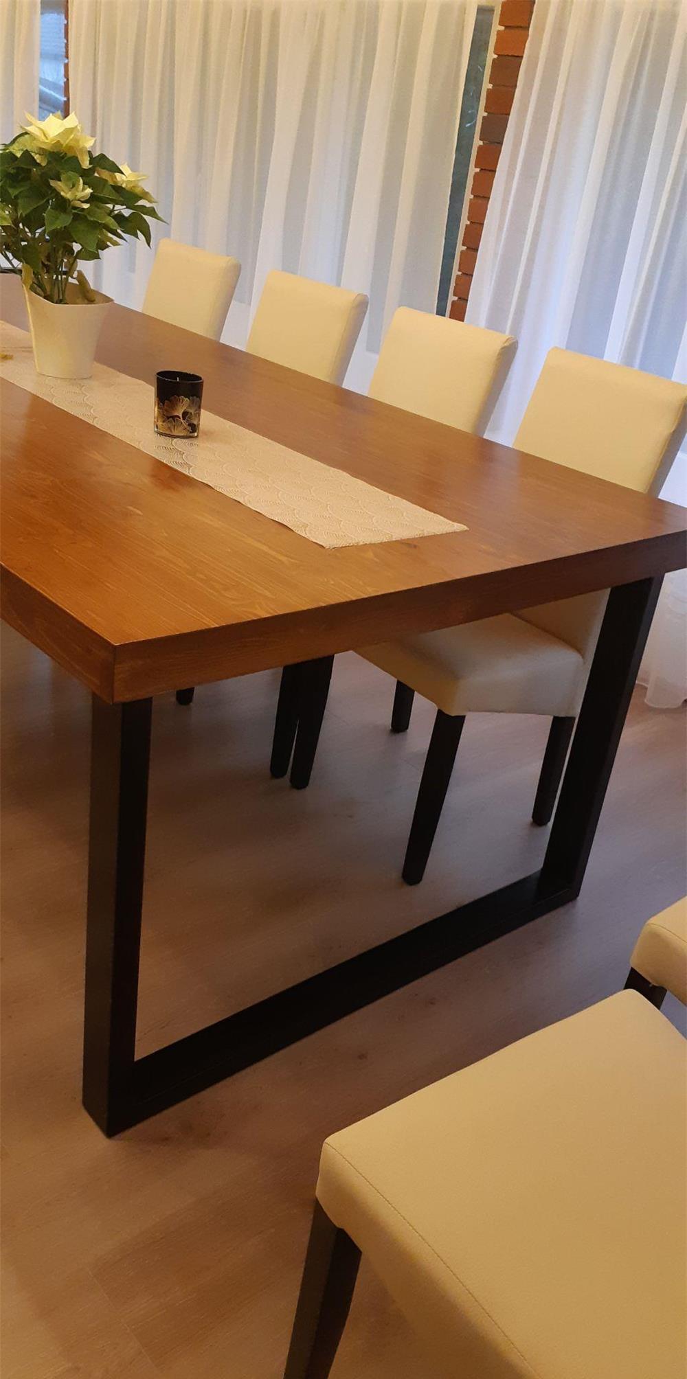 Masa din lemn masiv cu picior fier