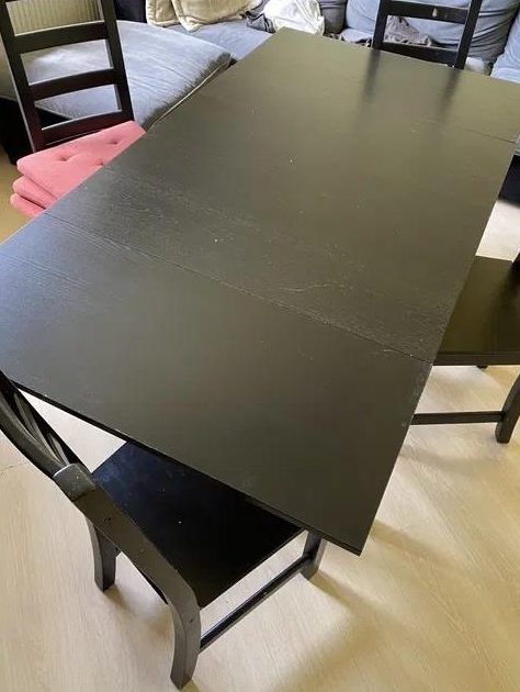 Masa Ikea Bjursta extensibila cu 5 scaune Kaustby