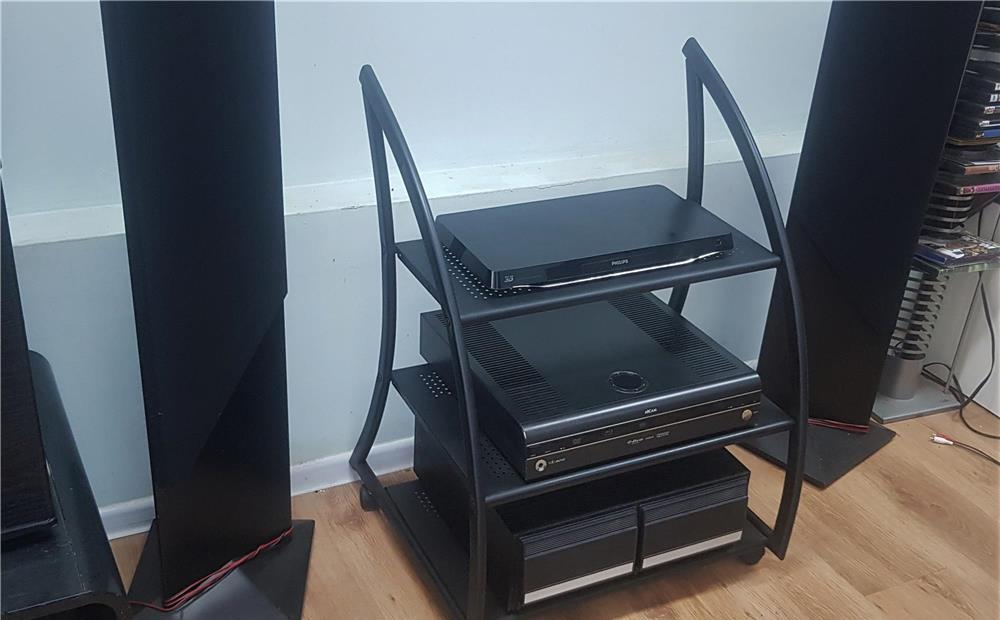 Masa rack comoda suport aparate muzica arta audio stand etajera design