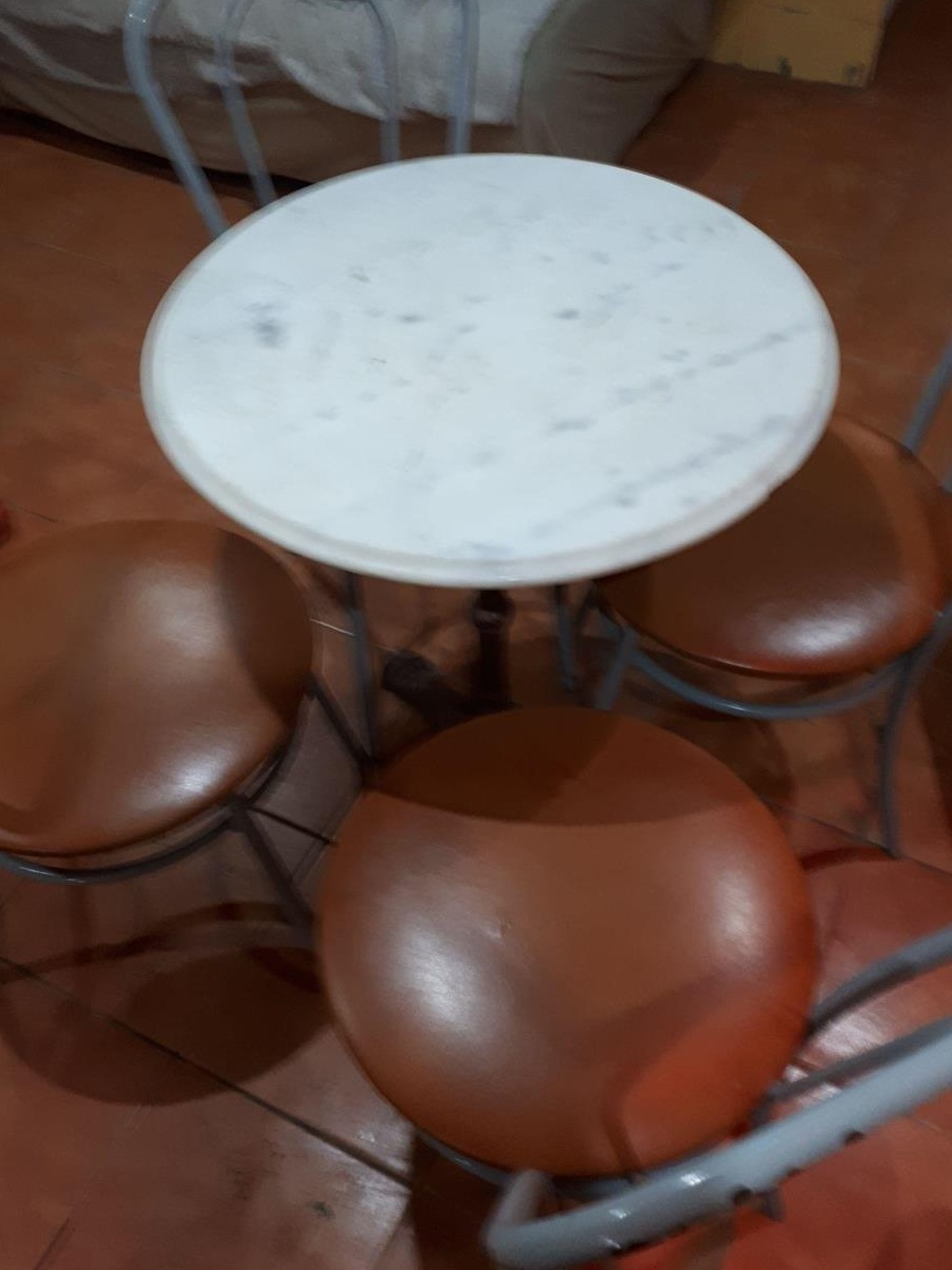 Mase si scaune bar