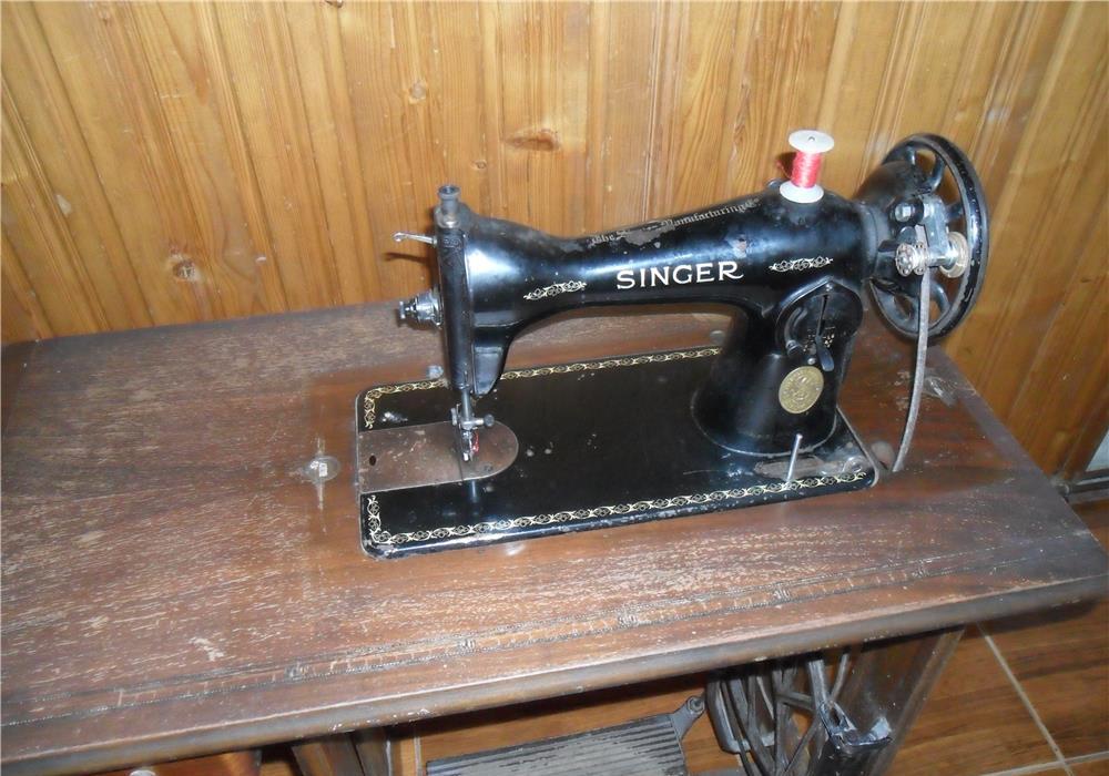 Masina de cusut SINGER din 1931