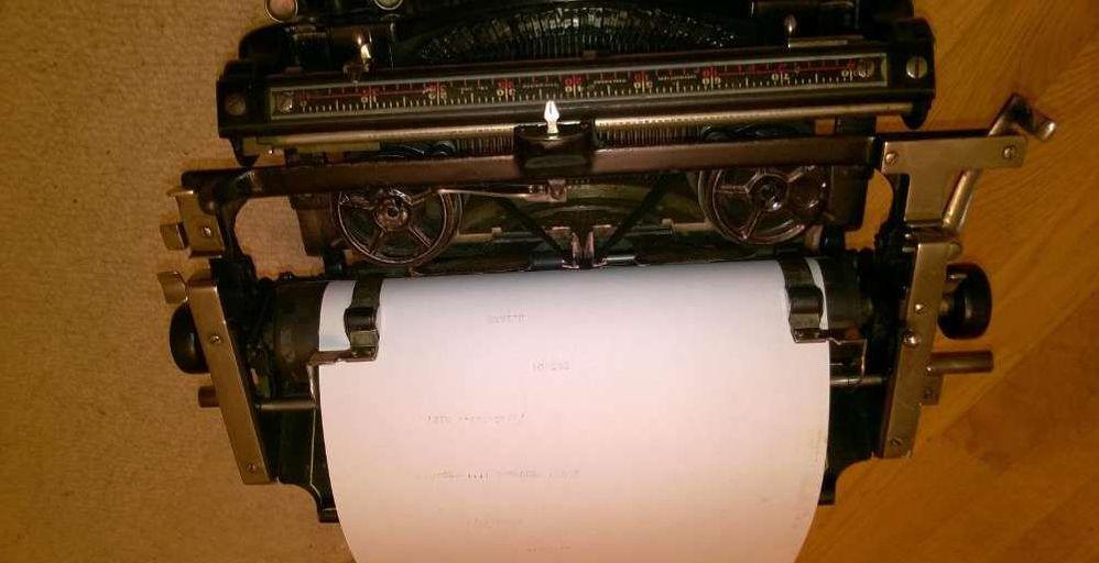 Masina de scris veche de colectie, Underwood, USA