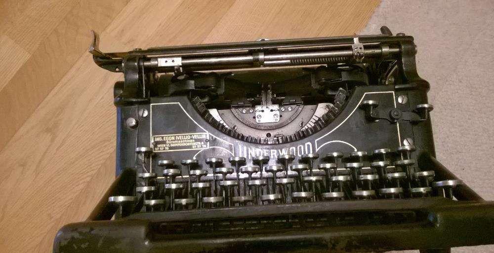 Masina de scris veche de colectie, Underwood, USA