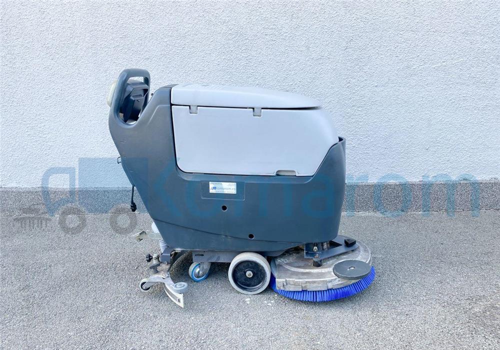 Masina de spalat-aspirat pardoseli Nilfisk BA531D second-hand