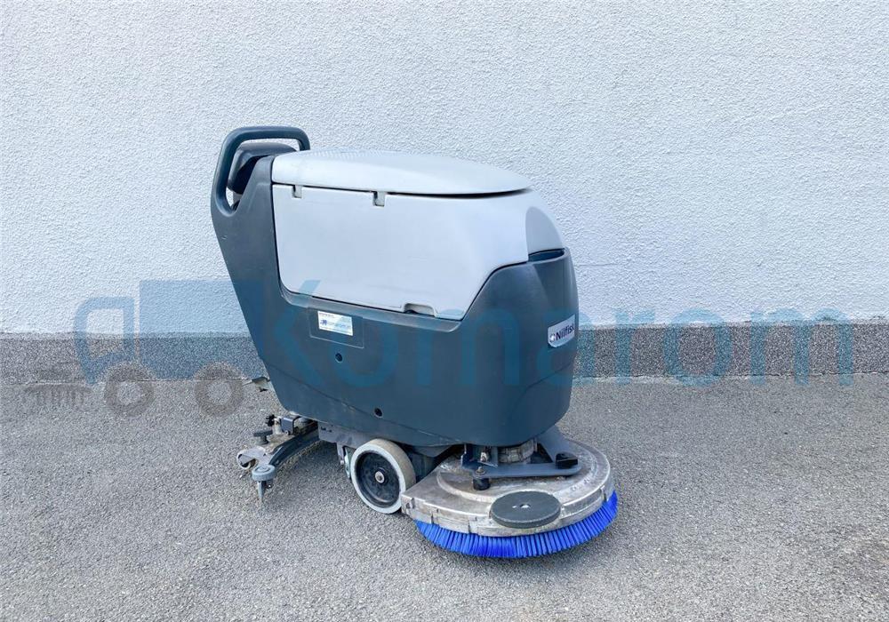 Masina de spalat-aspirat pardoseli Nilfisk BA531D second-hand