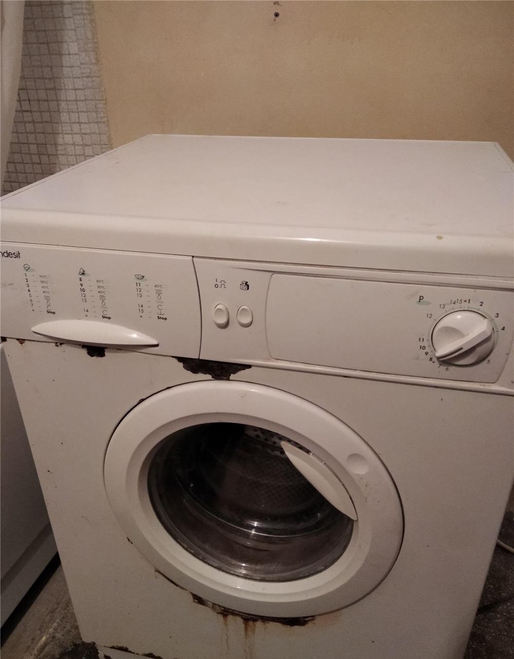 Masina de spalat indesit