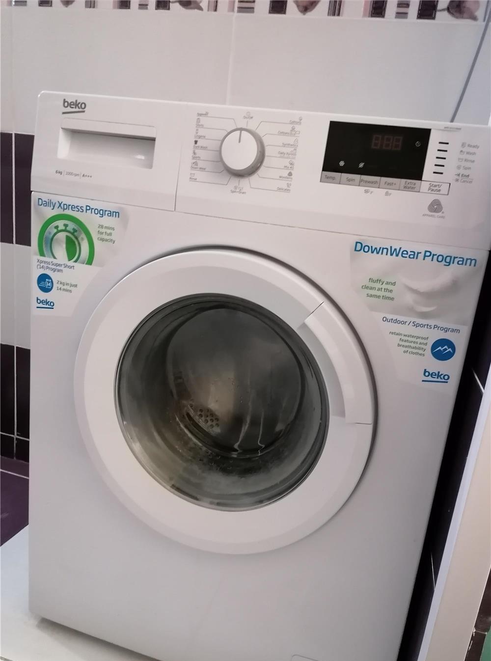 Mașină de spălat rufe BEKO 6 kg impecabilă, se vinde cu proba spalare