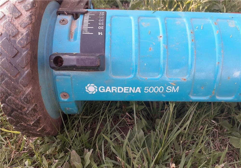 Masina manuala de tuns gazonul Gardena , 5000 SM