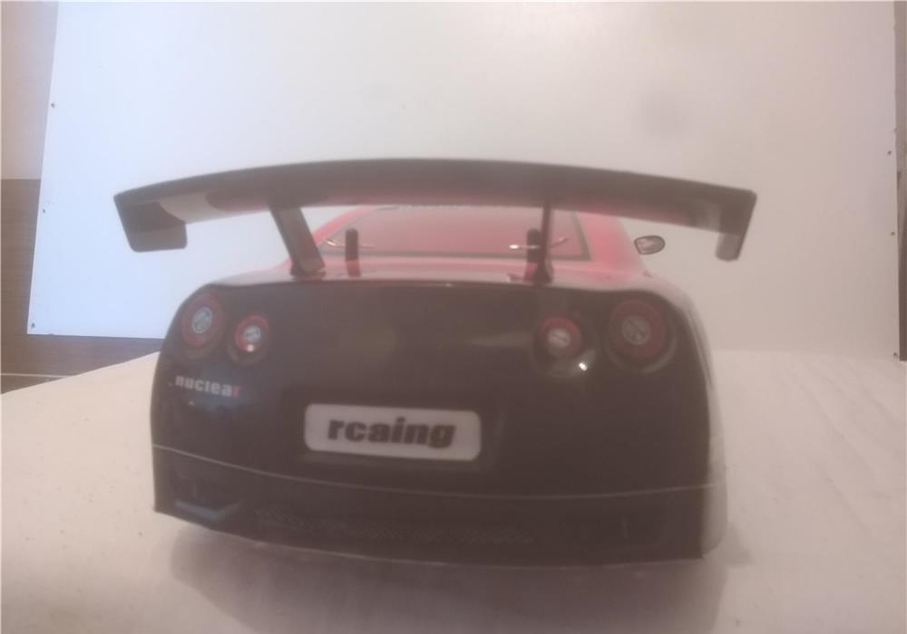 Masina radio control (Teleghidata)