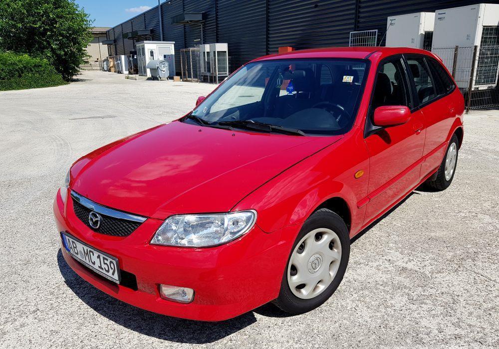Mazda 323