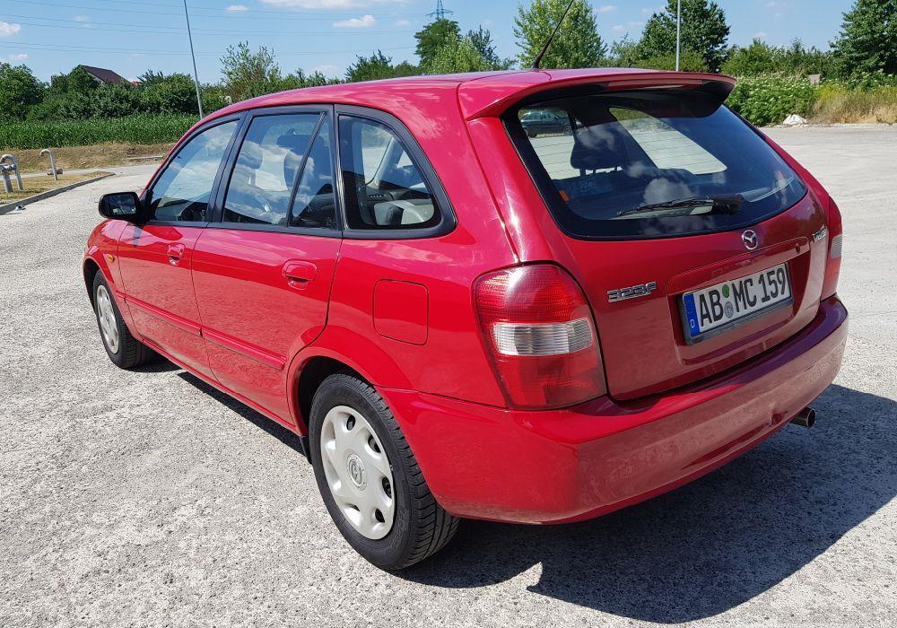 Mazda 323