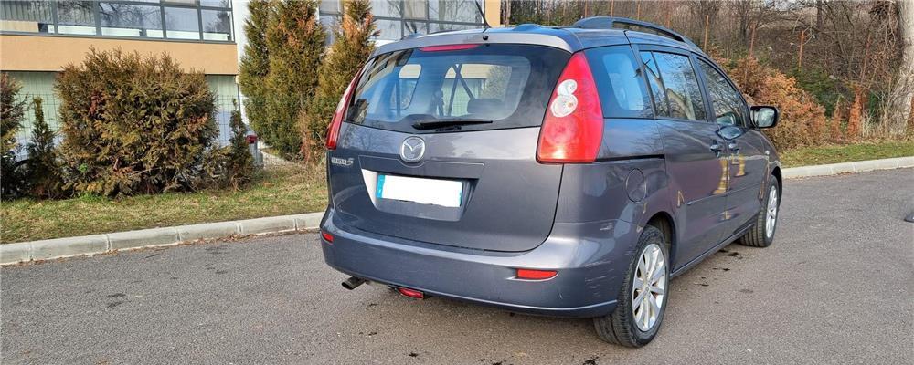 Mazda 5