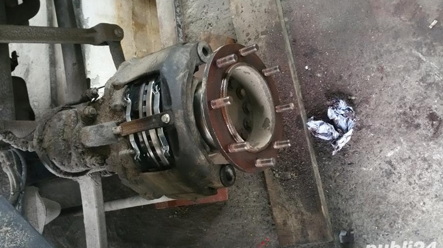 Mecanic utilaje si camioane