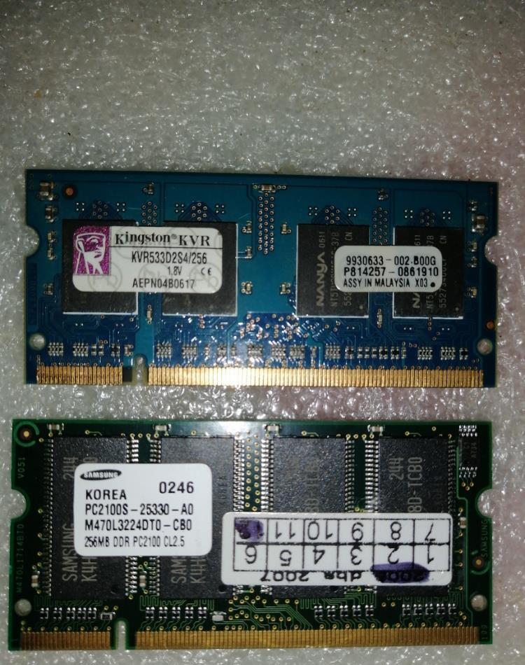 Memorii Laptop DDR1/DDR2