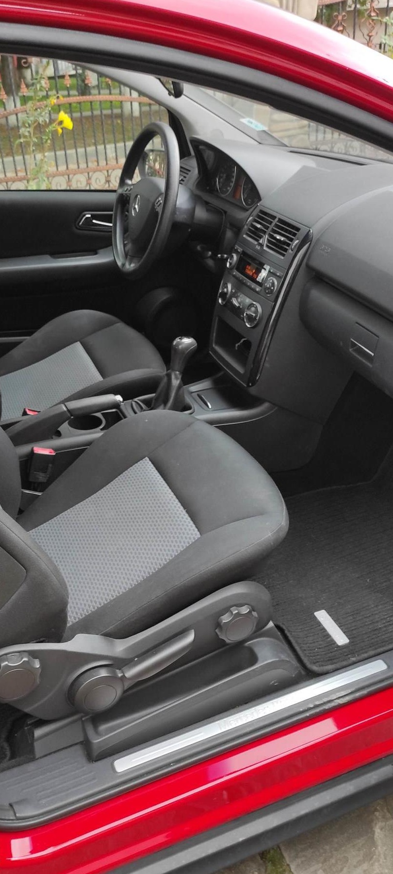 Mercedes A Klass 150 IMPORT DE carte service