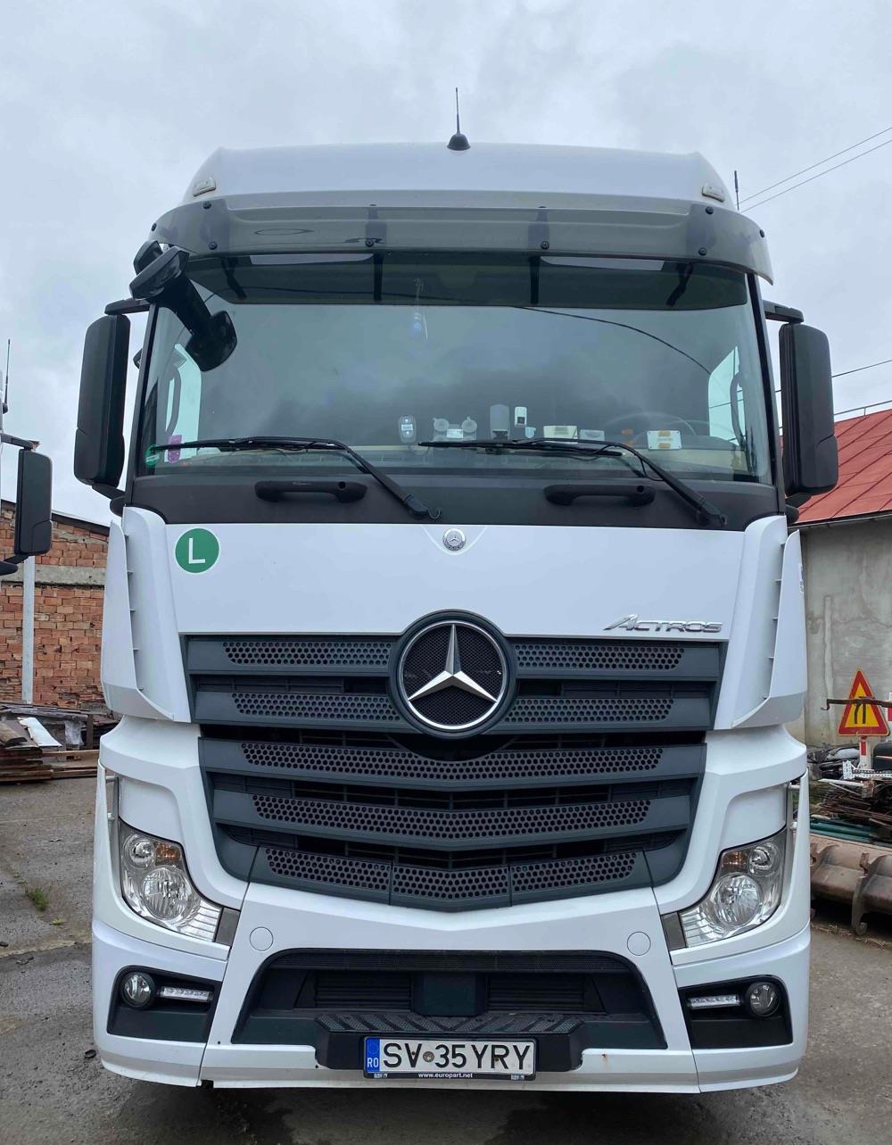 Mercedes-benz actros 1845