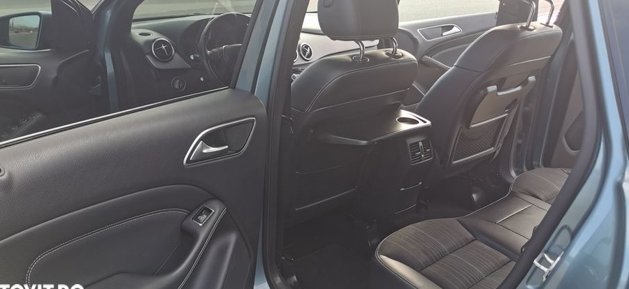 Mercedes-Benz B 180 CDI (BlueEFFICIENCY) 7G-DCT