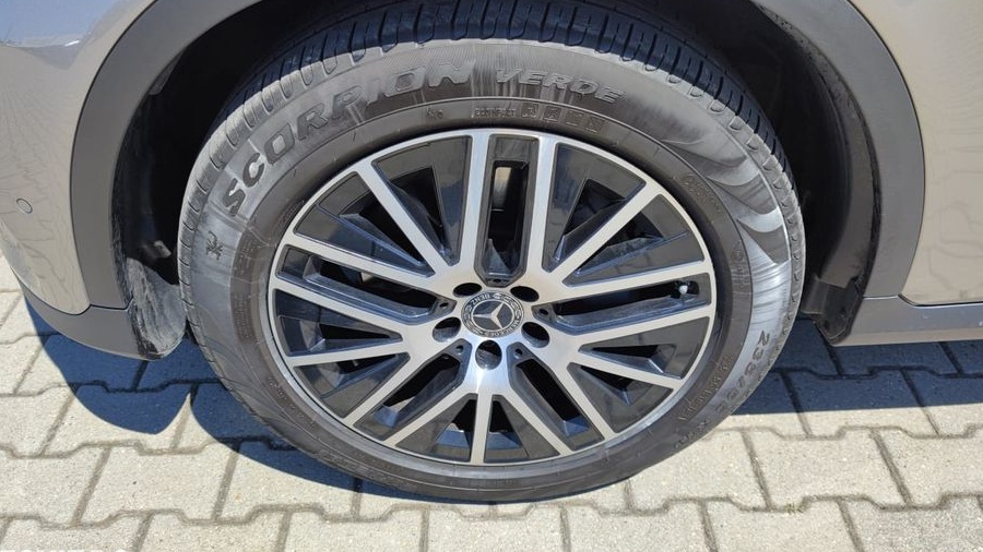 Mercedes-Benz GLC 300 4MATIC