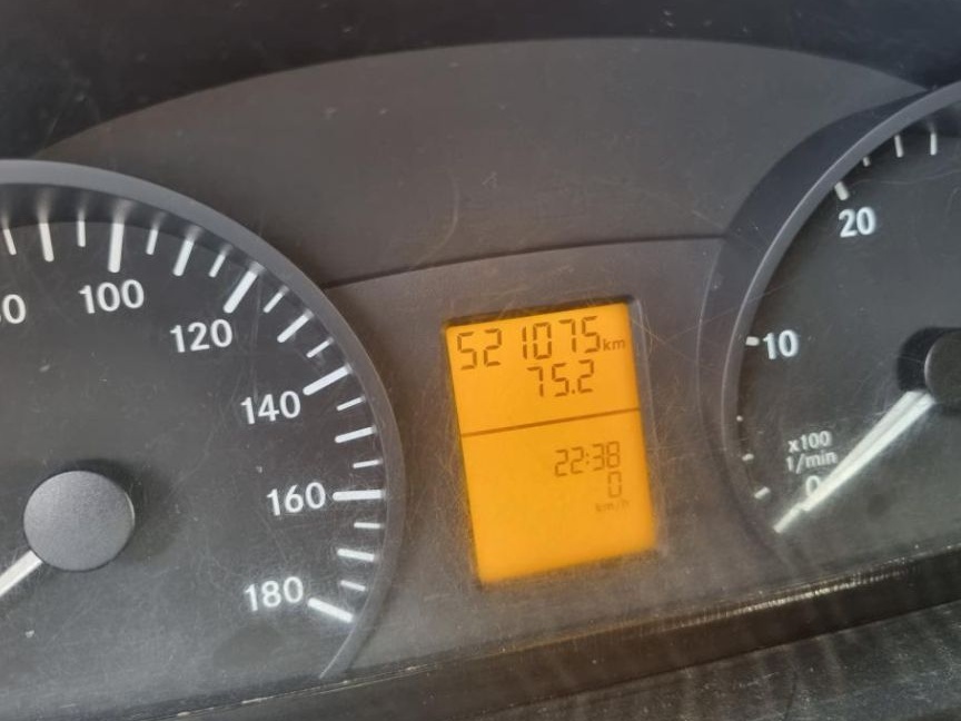 Mercedes-Benz sprinter 319