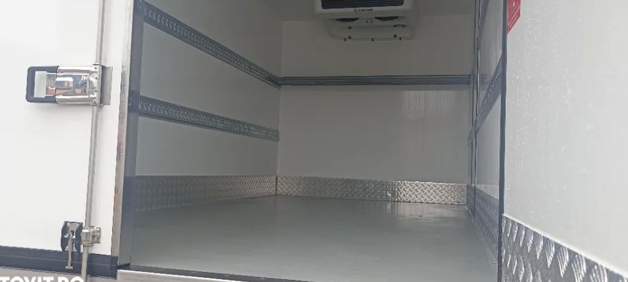 Mercedes-Benz Sprinter 515