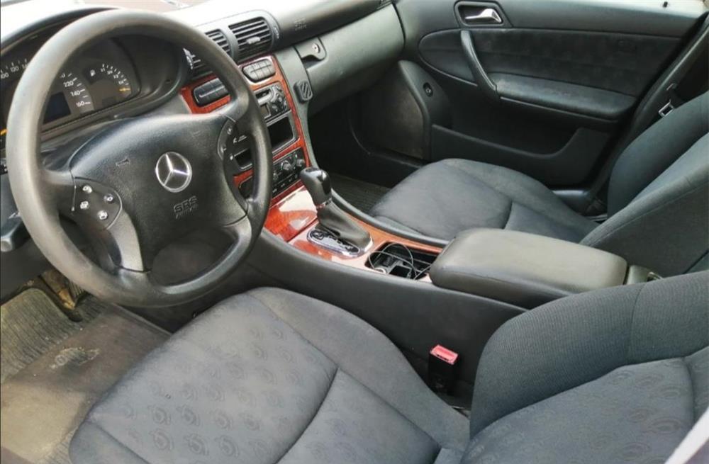 Mercedes C 180 kompressor benzină + GPL 1798 cmc 143 cp cutie viteze automată
