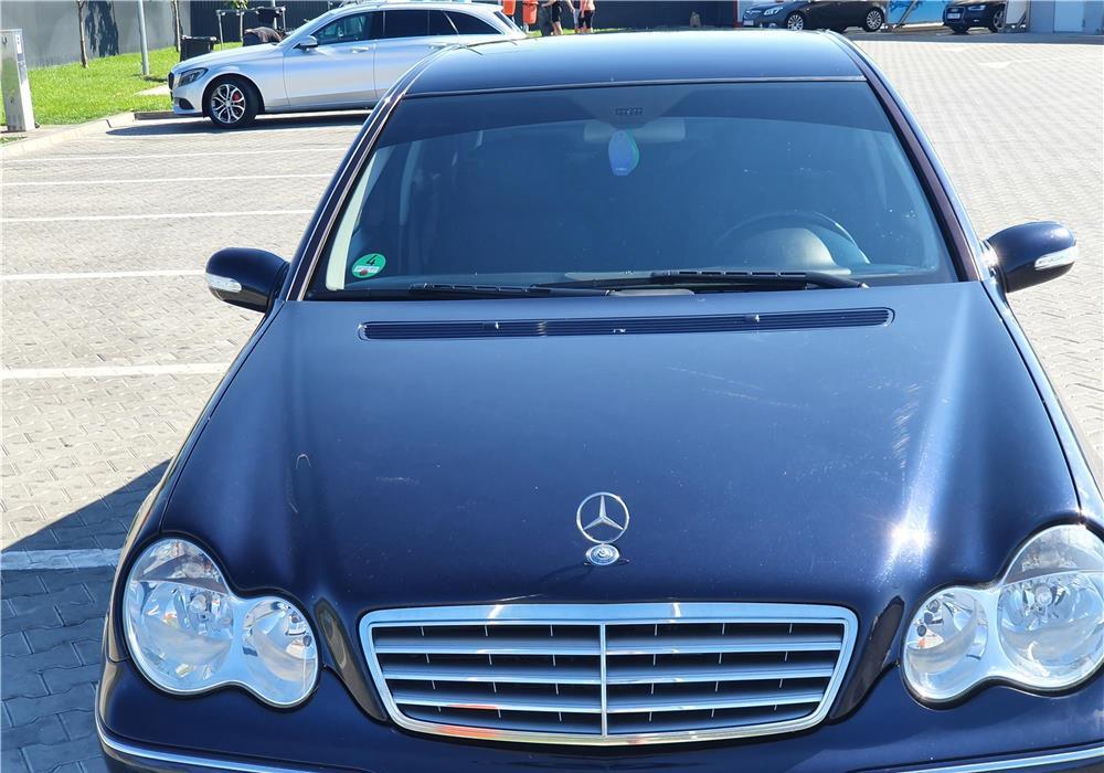 Mercedes c200. Anul 2006 Automata
