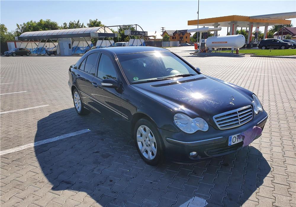 Mercedes c200. Anul 2006 Automata