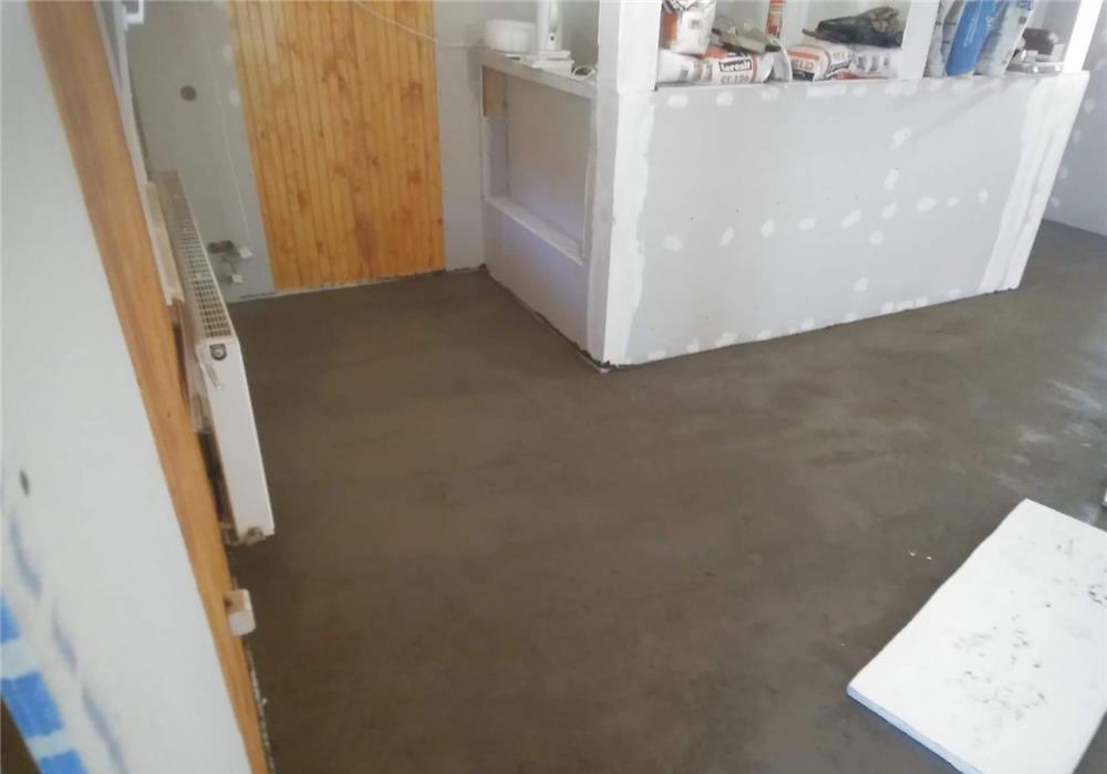Meserias Execut lucrari de renovare complete