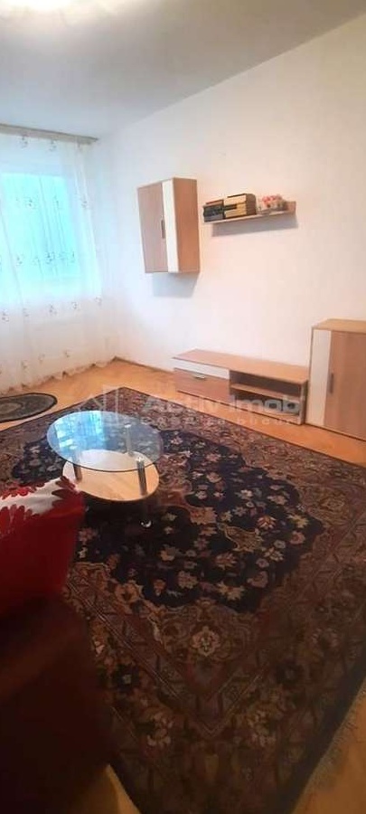 Metrou Favorit, apartament 2 camere, dec, mob, utilat, et 1