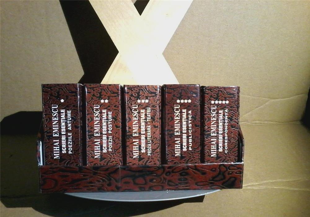 Mihai Eminescu - Scrieri esentiale (5 vol. in caseta speciala, format liliput)