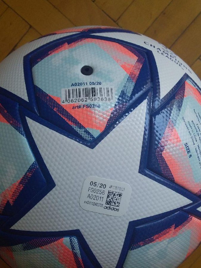 minge adidas UCL