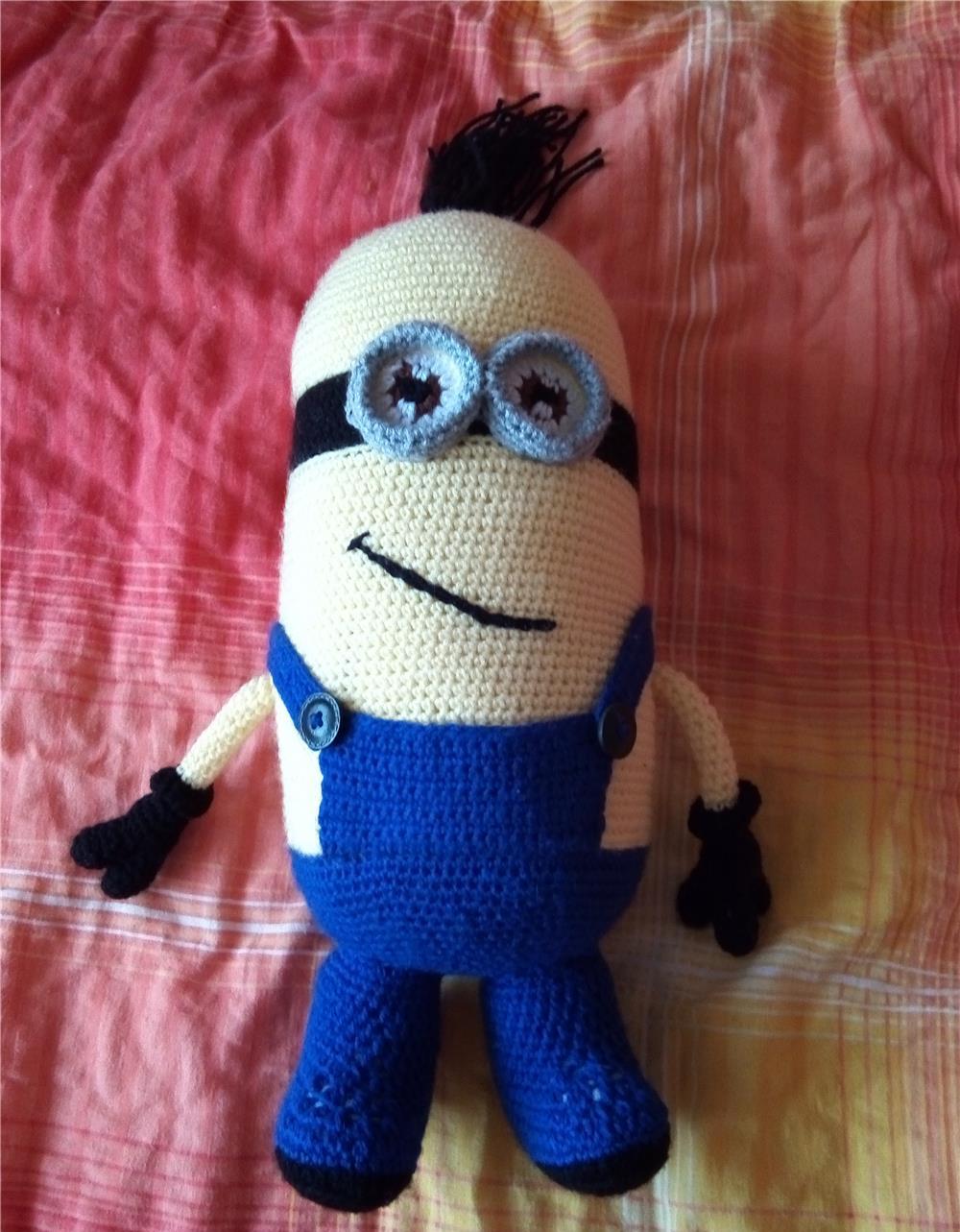minion crosetat
