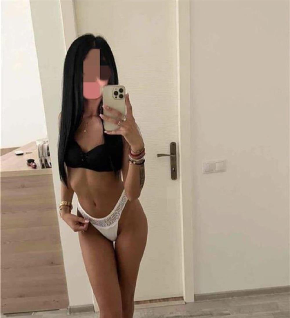 Miniona sexy și rea plăcere și extaz