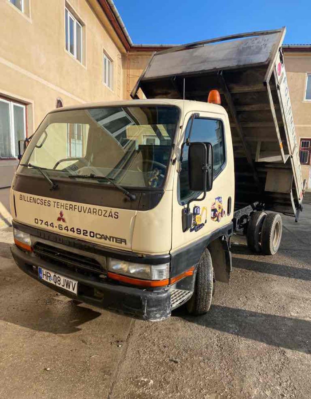 Mitsubishi Canter FB63