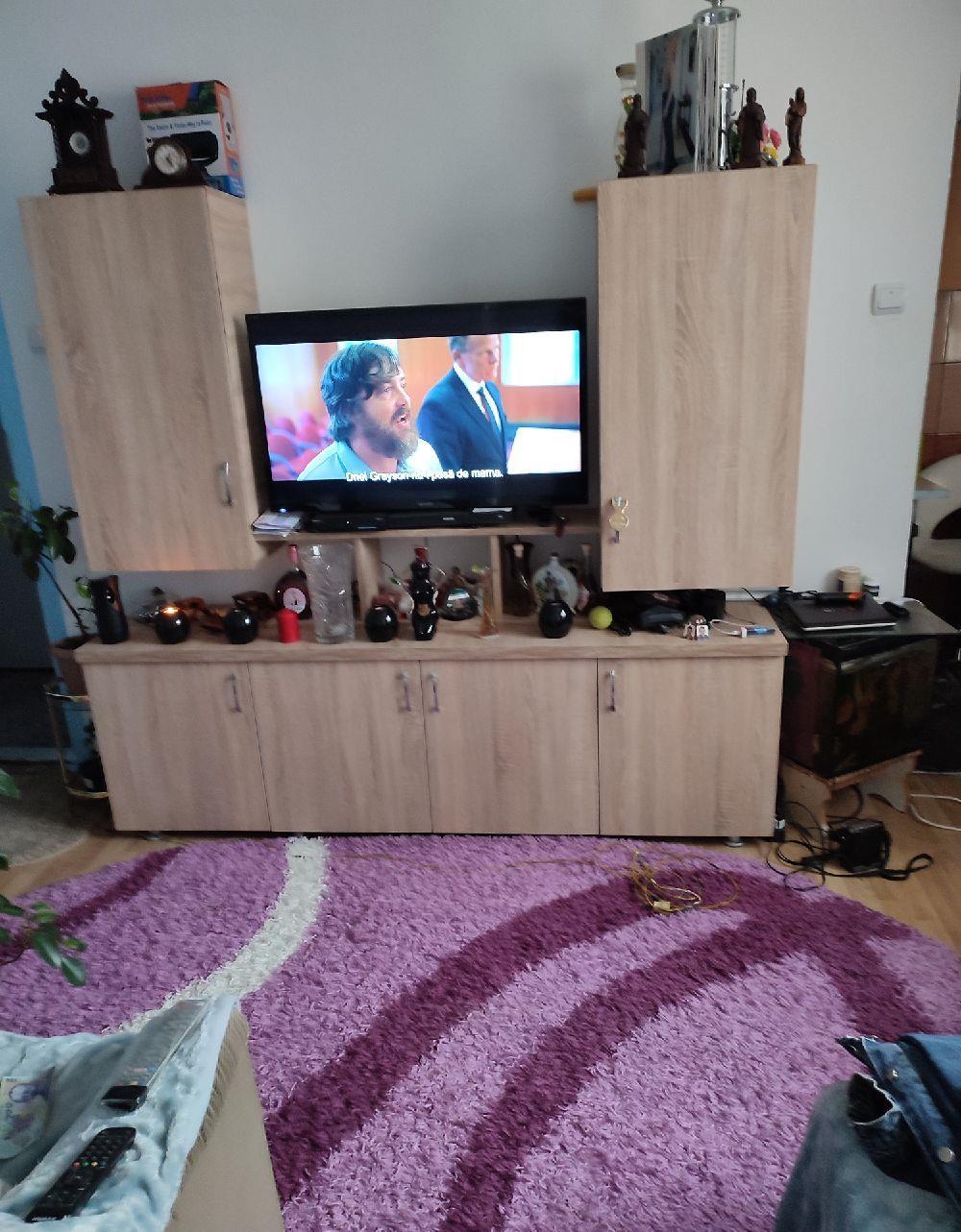 mobila sufragerie si dulap cu 6 uși