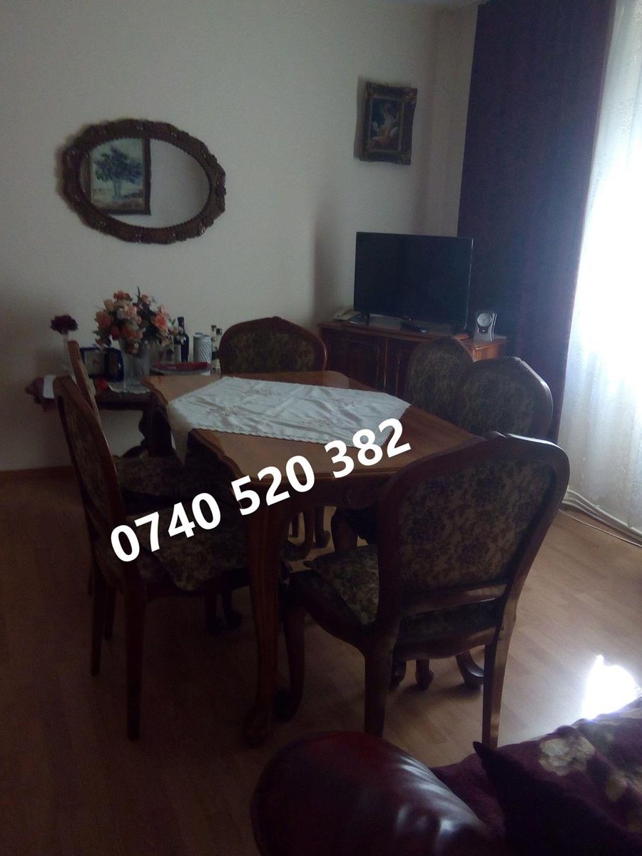 MOBILAT !-Apartament 3  camere ,suprafata 84 mp, confort 1, imbunatatit, etaj 2,  // Resita