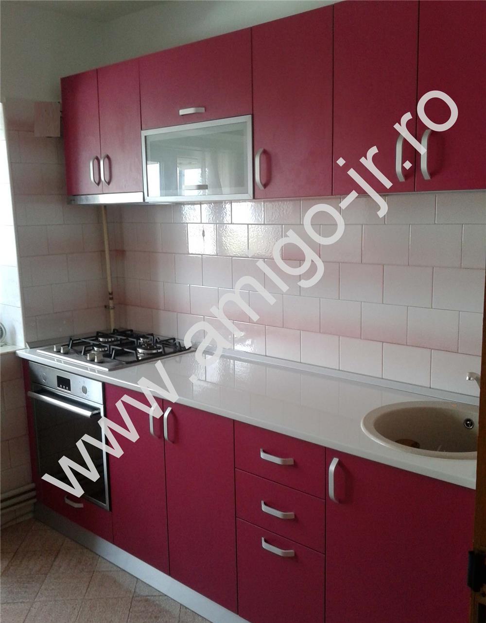 Mobilier din Pal melaminat la comanda