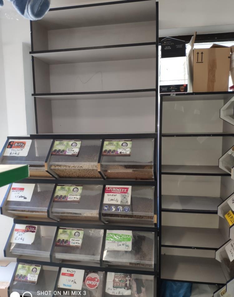 Mobilier Pet Shop + AC 12000 BTU