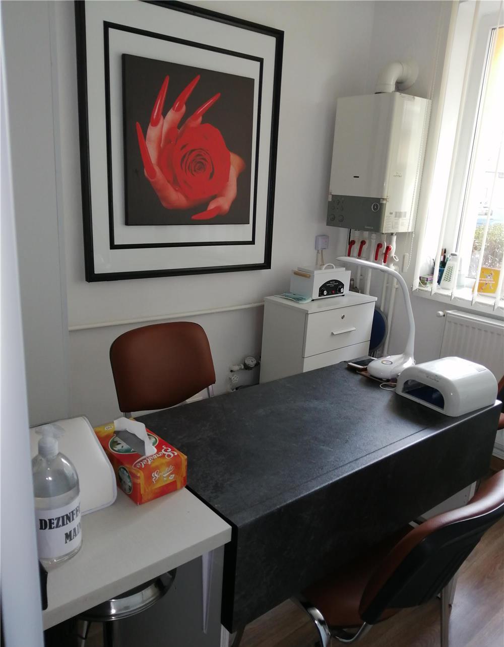 Mobilier salon înfrumusețare
