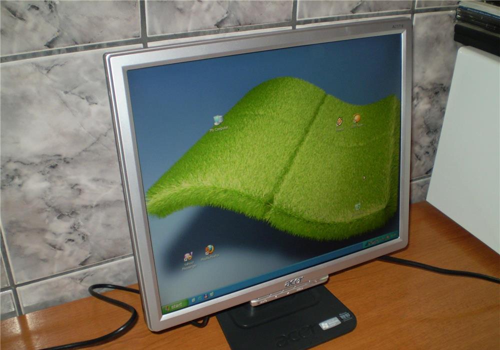 Monitor Acer AL1716
