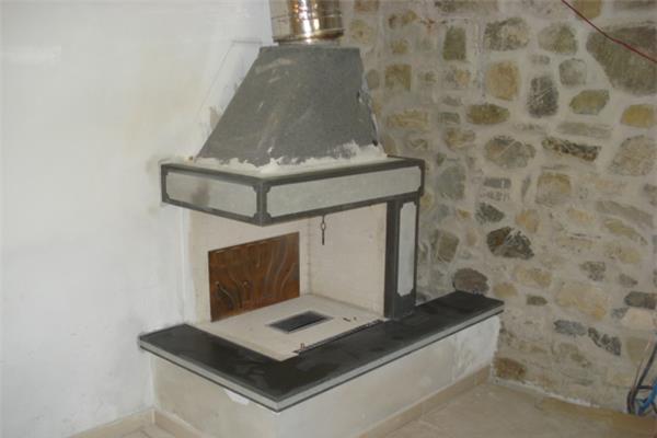 montaj marmura,granit-blaturi bar,bucatari,bai