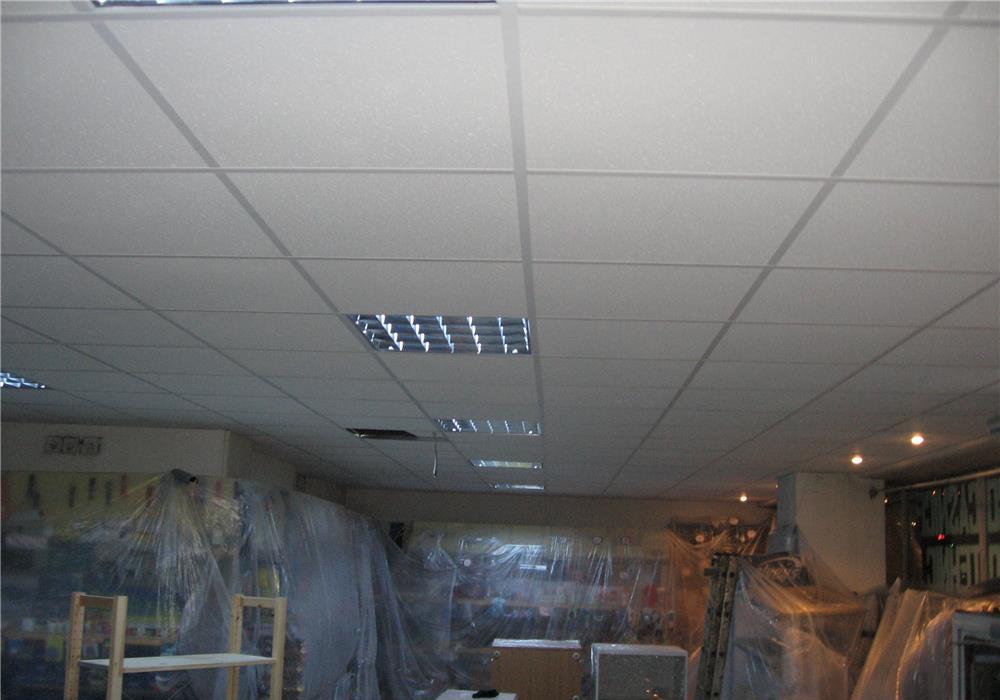 Montaj Tavan Fals Casetat pentru Birouri, Hale, Saloane, Magazine, Spitale, Locuinte
