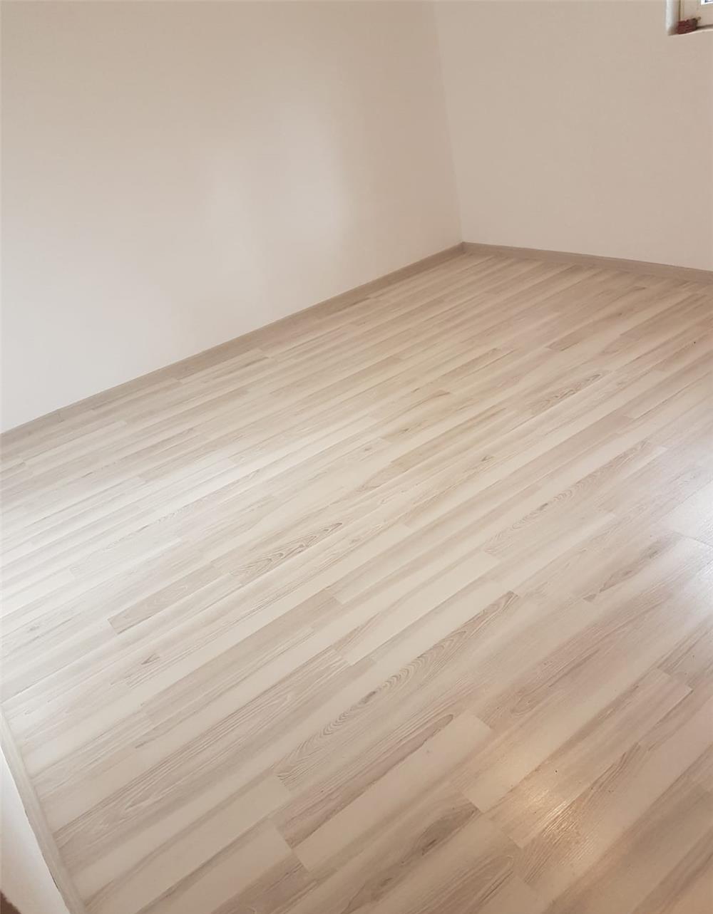 Montam parchet,uși interior,mobila,confecționăm plase insecte